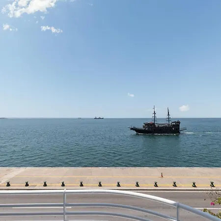 Ivory By Halu! - Elegant 2bd With Sea View Апартаменти *